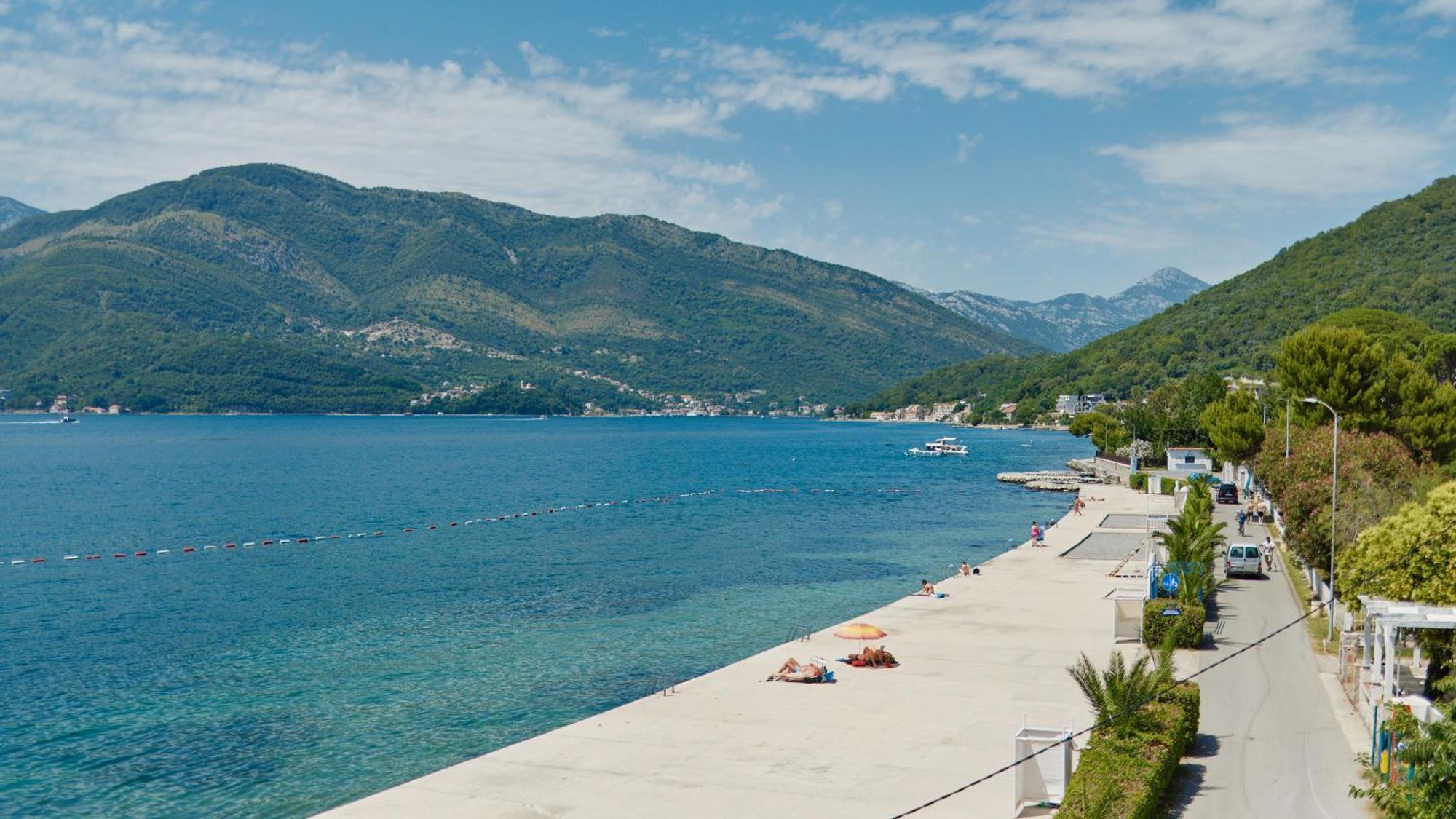 Apartment Villa Marija Tivat Exteriör bild
