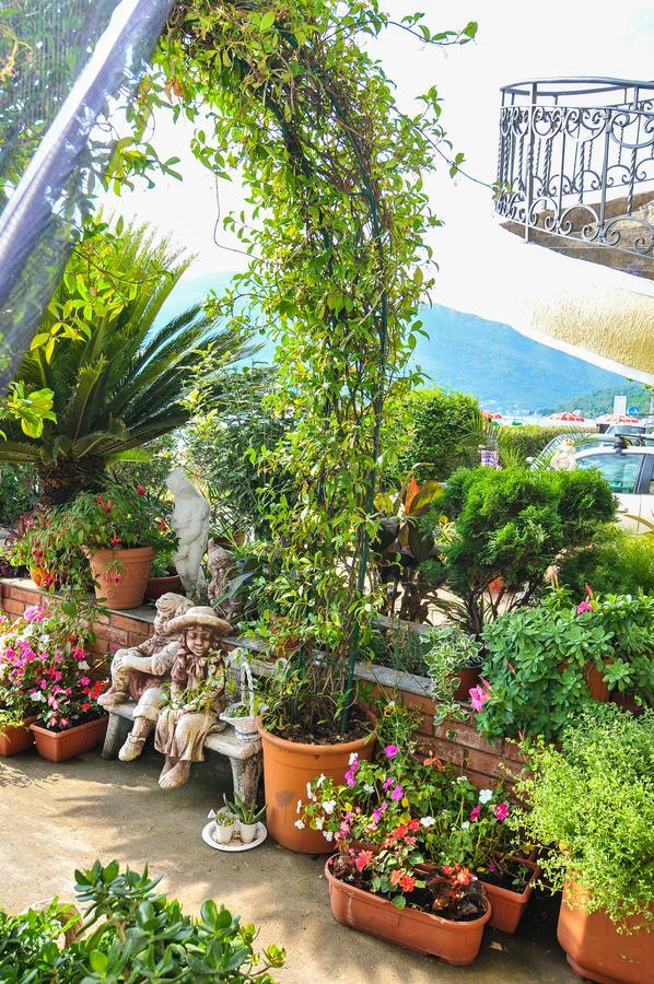 Apartment Villa Marija Tivat Exteriör bild