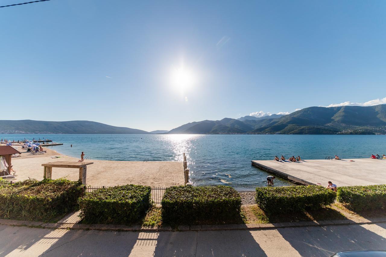 Apartment Villa Marija Tivat Exteriör bild