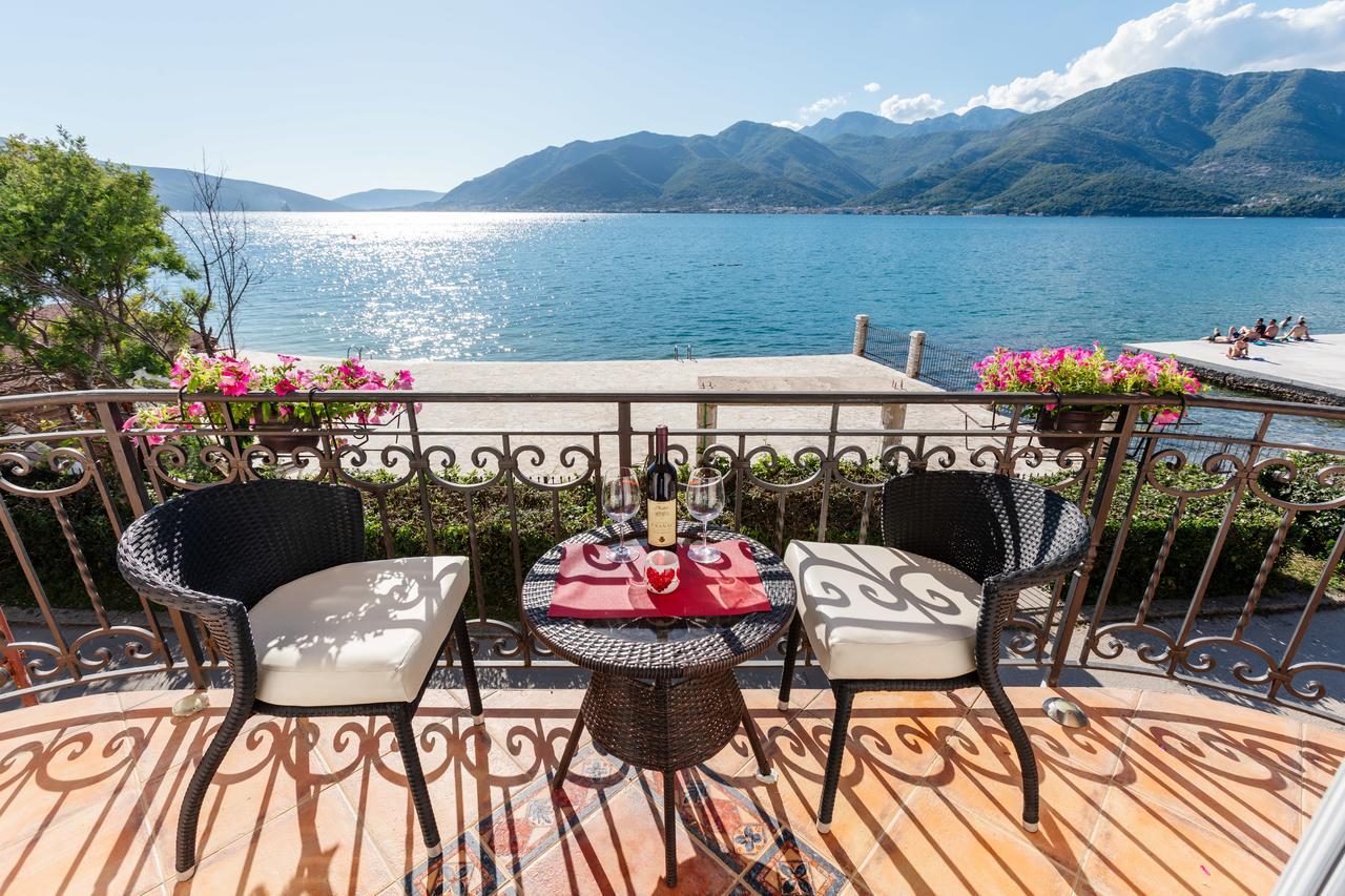 Apartment Villa Marija Tivat Exteriör bild