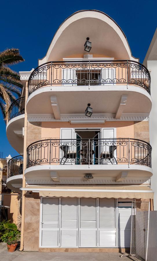 Apartment Villa Marija Tivat Exteriör bild